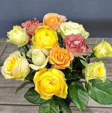 画像をギャラリービューアに読み込む, 新年発送 Rose Time Bouquet イエロー x オレンジ系
